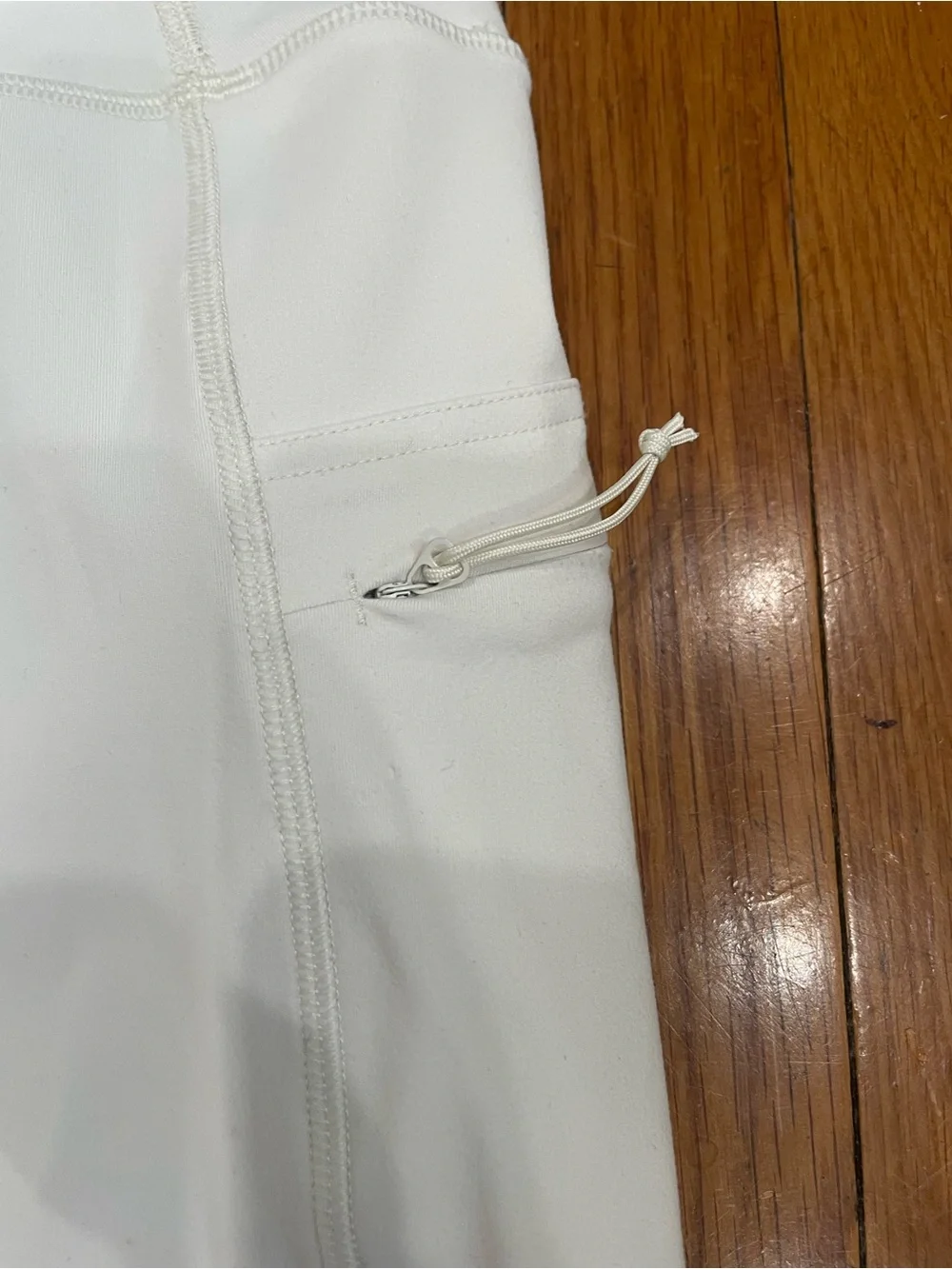 White full length avalanche Leggings with High Waist and zip pockets- size L